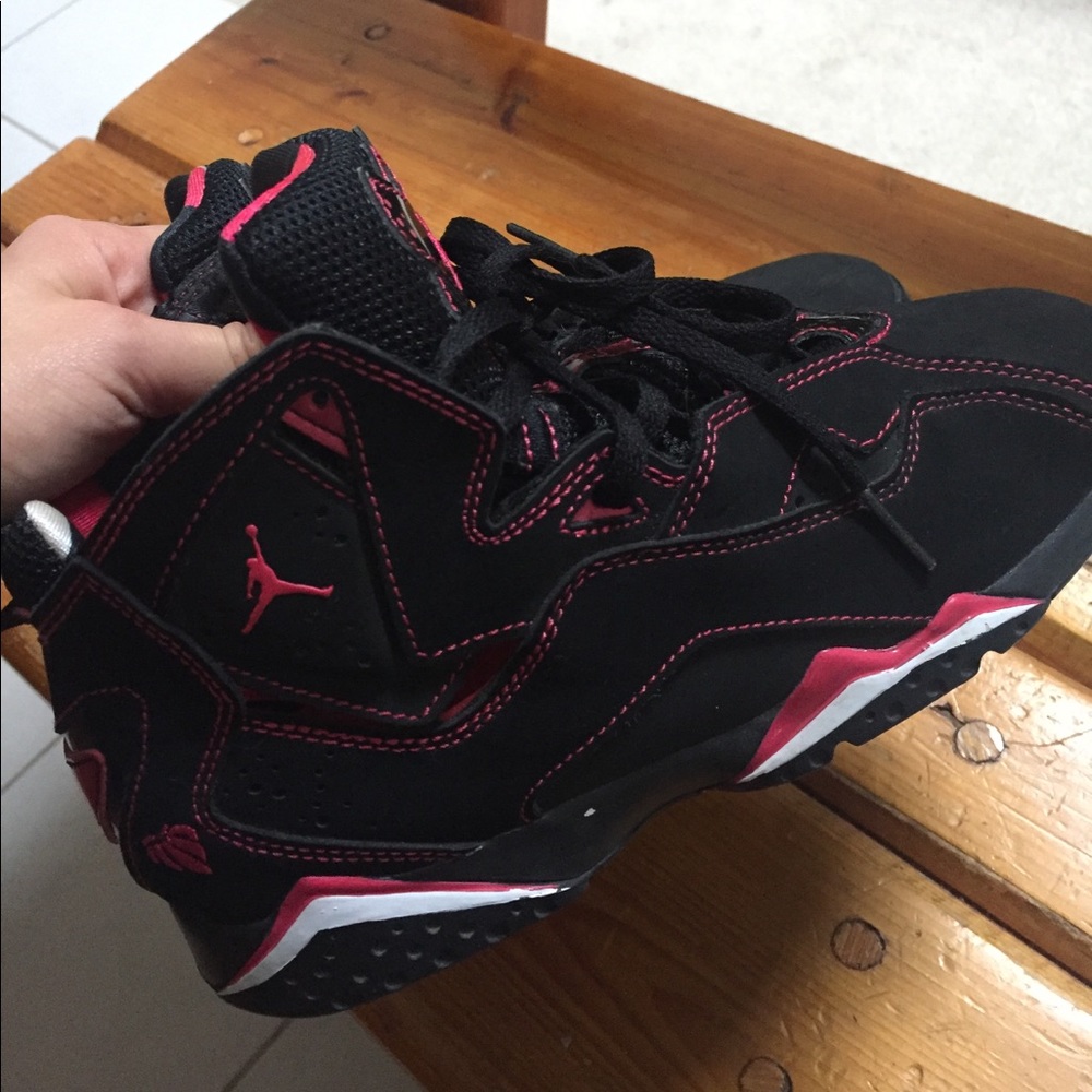 Vintage Nike Jordan True Flights